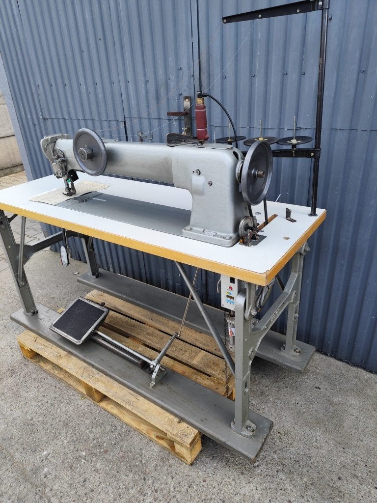 Adler 220 - 76 - 273 Tweenaalds naaimachine met lange arm, Industrieel, Ophalen, Overige merken, Naaimachine