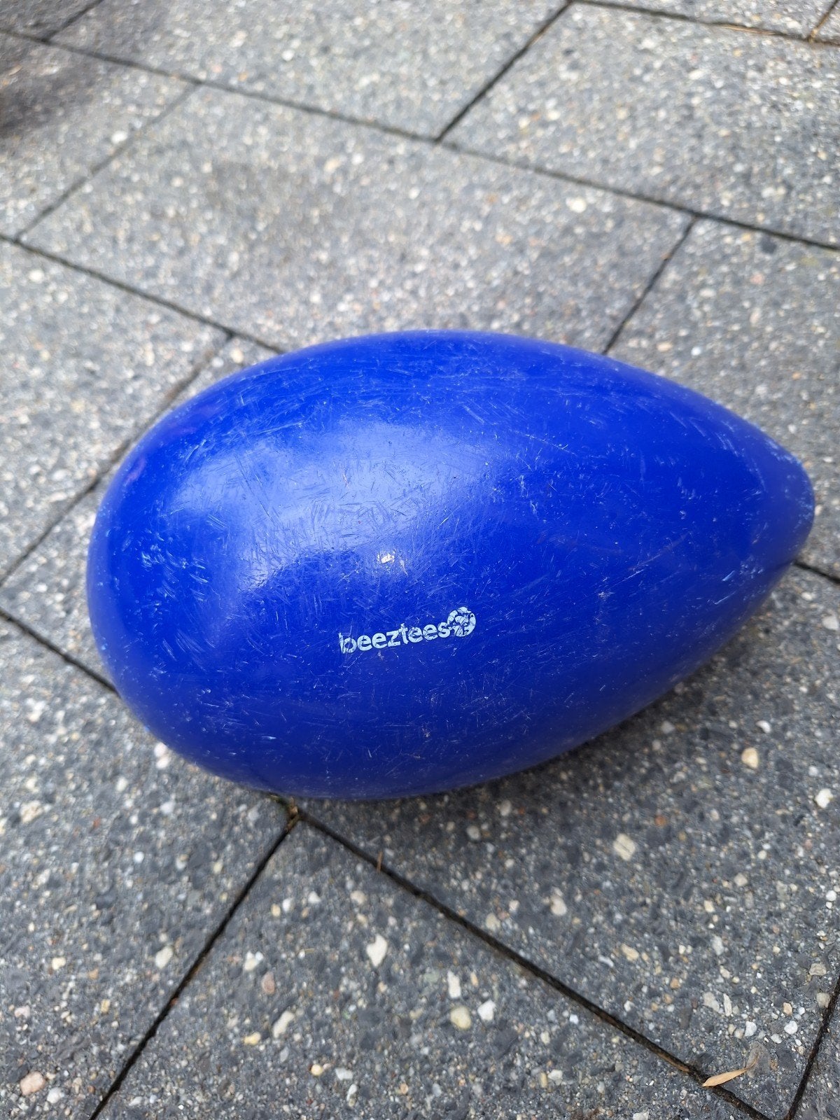 hondenspeelgoed beeztees funny eggy blauw, Ophalen of Verzenden, Gebruikt, Hondenballen, Beeztees