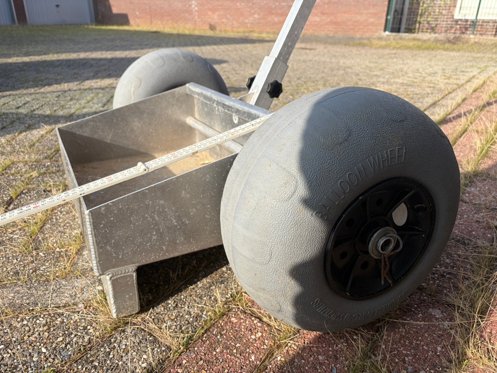 Strandkar, Ophalen, Zo goed als nieuw, Dobber of Lood