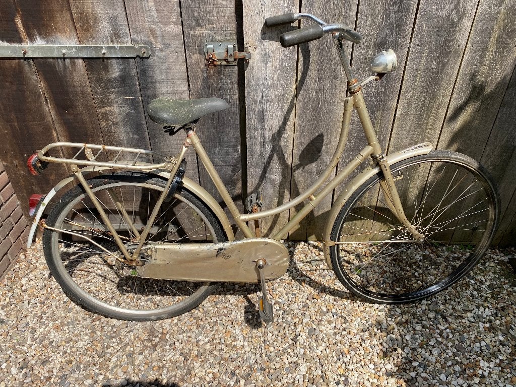 Oude omafiets, Ophalen, Gebruikt