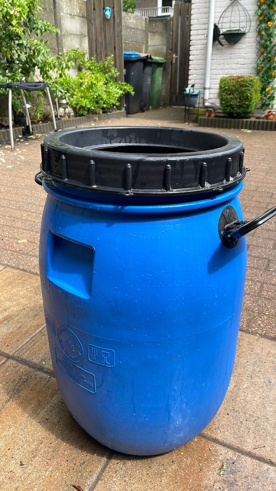 60 liter regenton, Minder dan 75 liter, Ophalen, Zo goed als nieuw