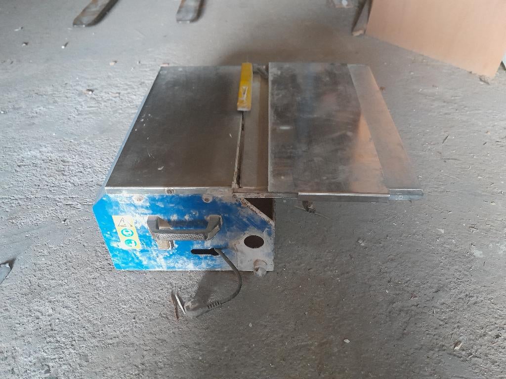 tegelzaagmachine, Ophalen, Minder dan 30 mm, Gebruikt, Overige typen