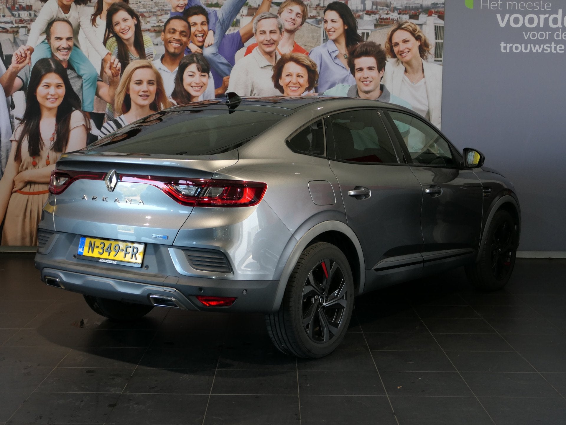 Renault Arkana 1.6 E-Tech Hybrid 145 R.S. Line - Occasion Le, Auto's, Renault, Arkana, Gebruikt, Origineel Nederlands, 760 kg