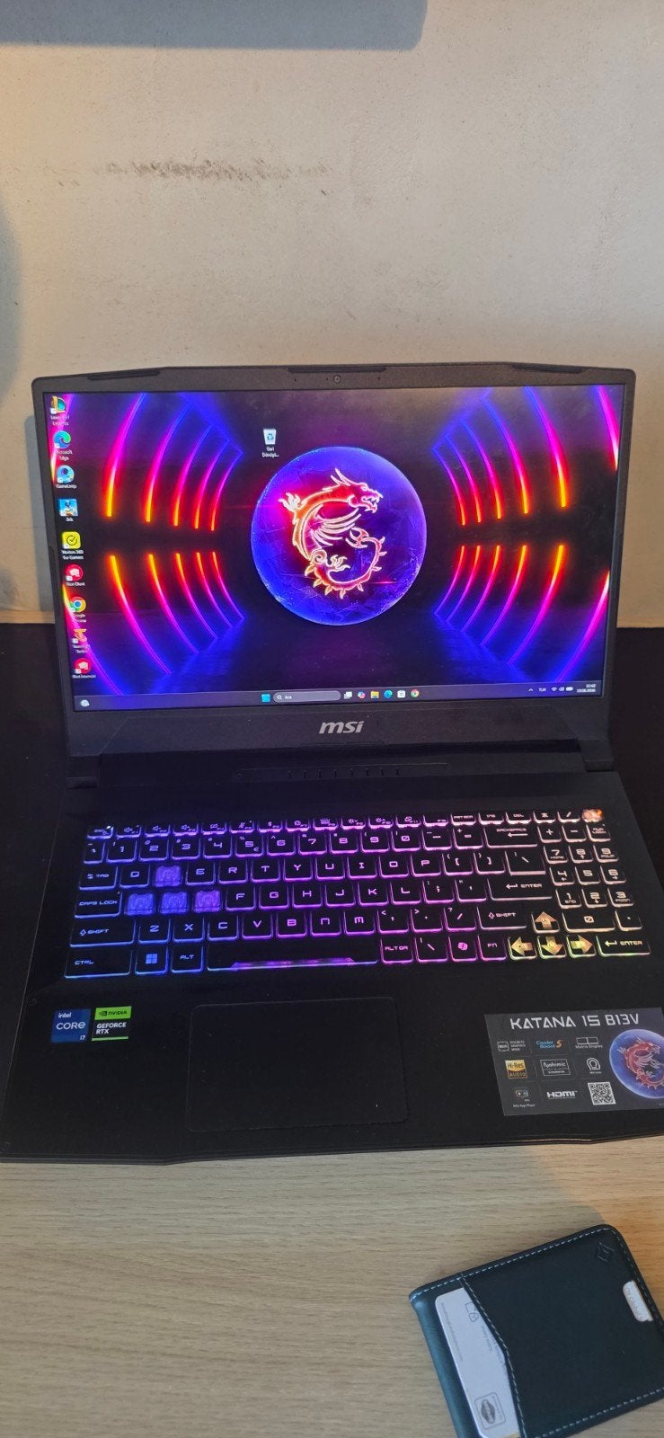 Gaming Laptop: MSI KATANA, Computers en Software, Windows Laptops, Intel i7-13620H, 1 TB SSD, 15 inch, Ophalen of Verzenden