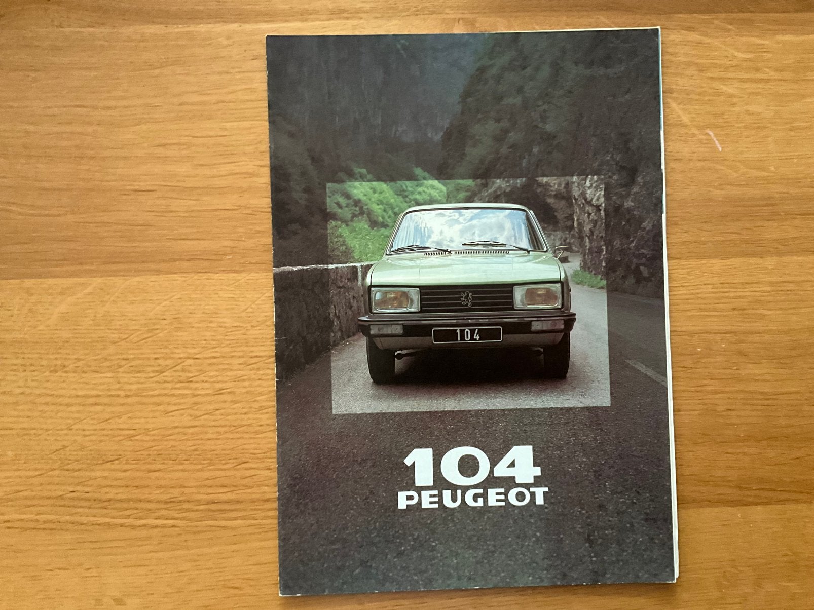 Brochure Peugeot 104, Ophalen of Verzenden, Zo goed als nieuw, Peugeot