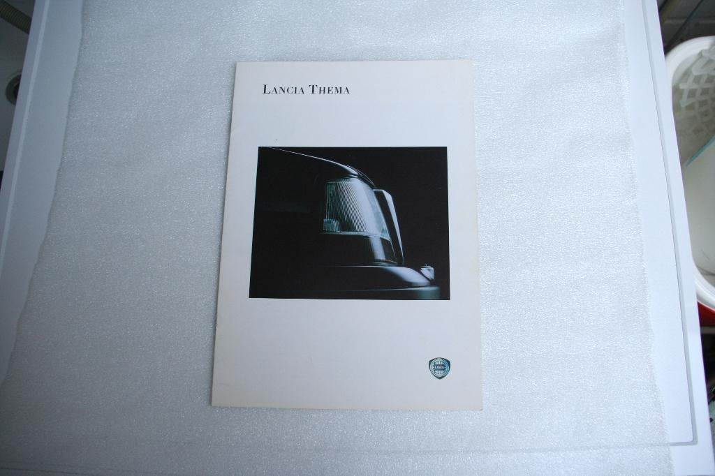 Folder Lancia Thema (10-1992) (23), Ophalen of Verzenden, Nieuw, Overige merken