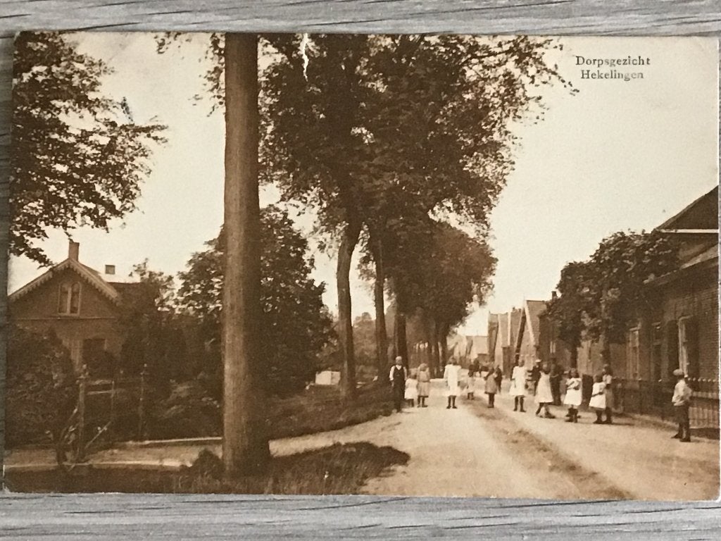 Oude ansichtkaart Dorpsgezicht Hekelingen 1943, Ophalen of Verzenden, 1940 tot 1960, Gelopen, Zuid-Holland