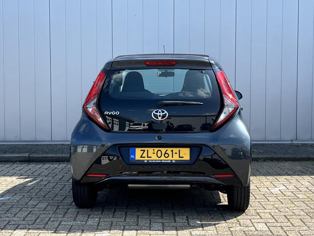 Toyota Aygo 1.0 VVT-i X-Play Cabrio NL Auto Dealer onderhoud, Voorwielaandrijving, 12 maanden, Gebruikt, Euro 6