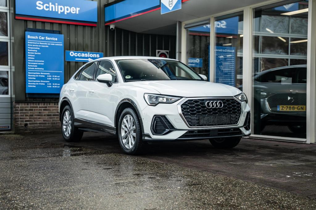 Audi Q3 Sportback 45 TFSI e Advanced Edition, Auto's, Audi, 12 maanden, Stof, Gebruikt, Wit