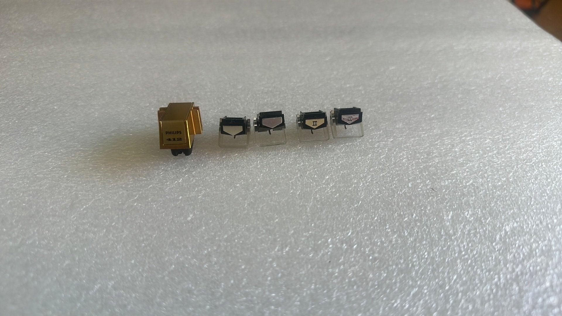 Philips PG 412 met 4 naalden NOS (1x zilver/2 & 1x gouden/2), Ophalen of Verzenden, Zo goed als nieuw, Overige merken