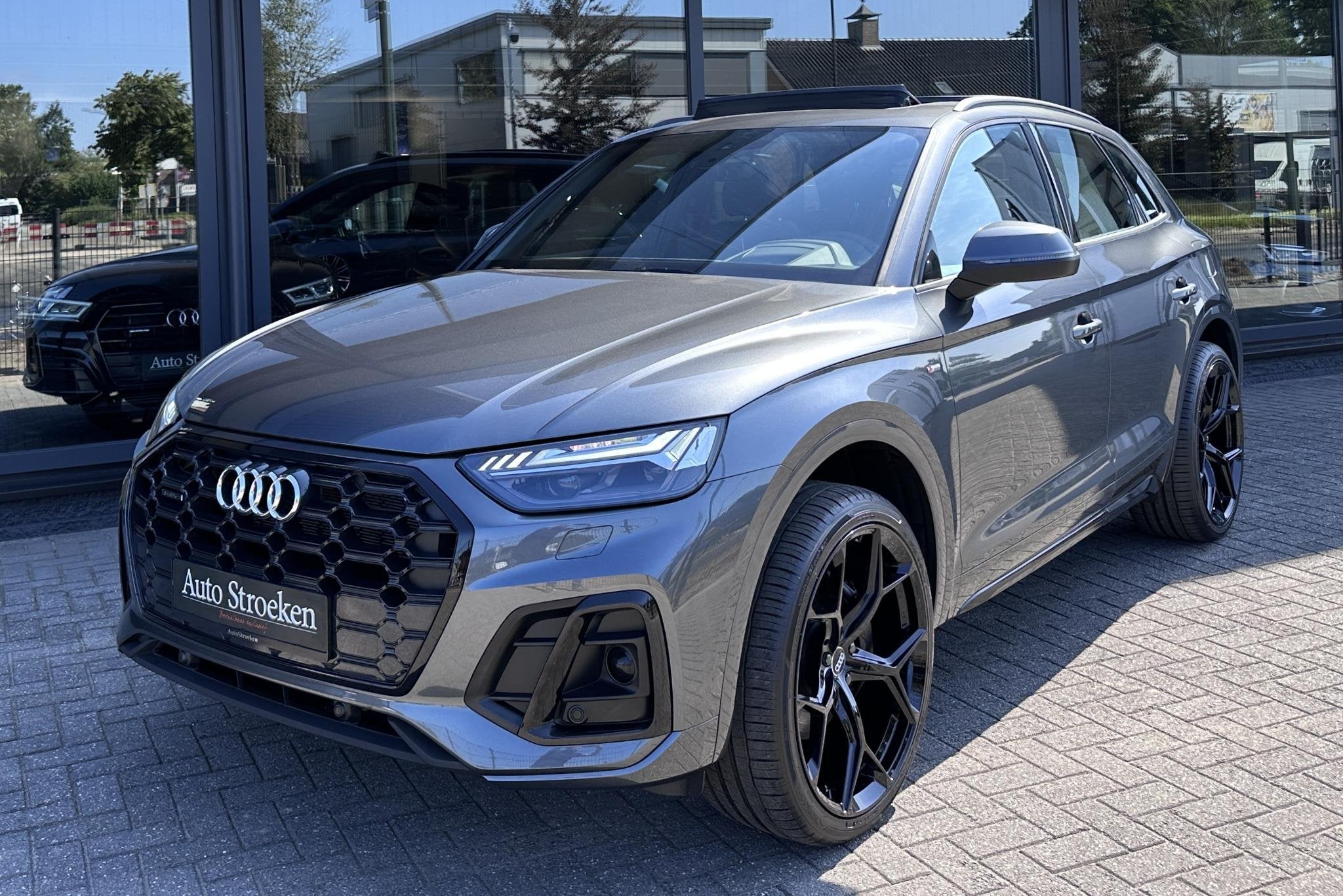 Audi Q5 55 TFSIe S-Line Pano RS Leder Massage HuD Matrix, Auto's, Audi, Automaat, 14 kWh, Gebruikt, 4 cilinders