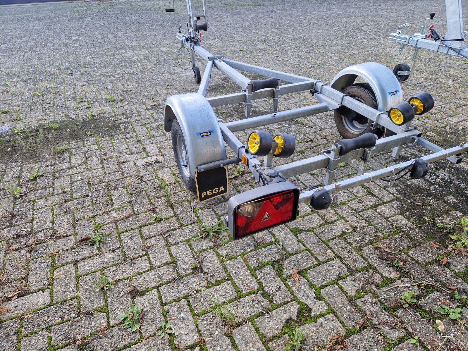 Pega SH 450 kanteltrailer in zéér goede en nette staat  !!, Watersport en Boten, Minder dan 1500 kg, Overige typen, Kantelbaar