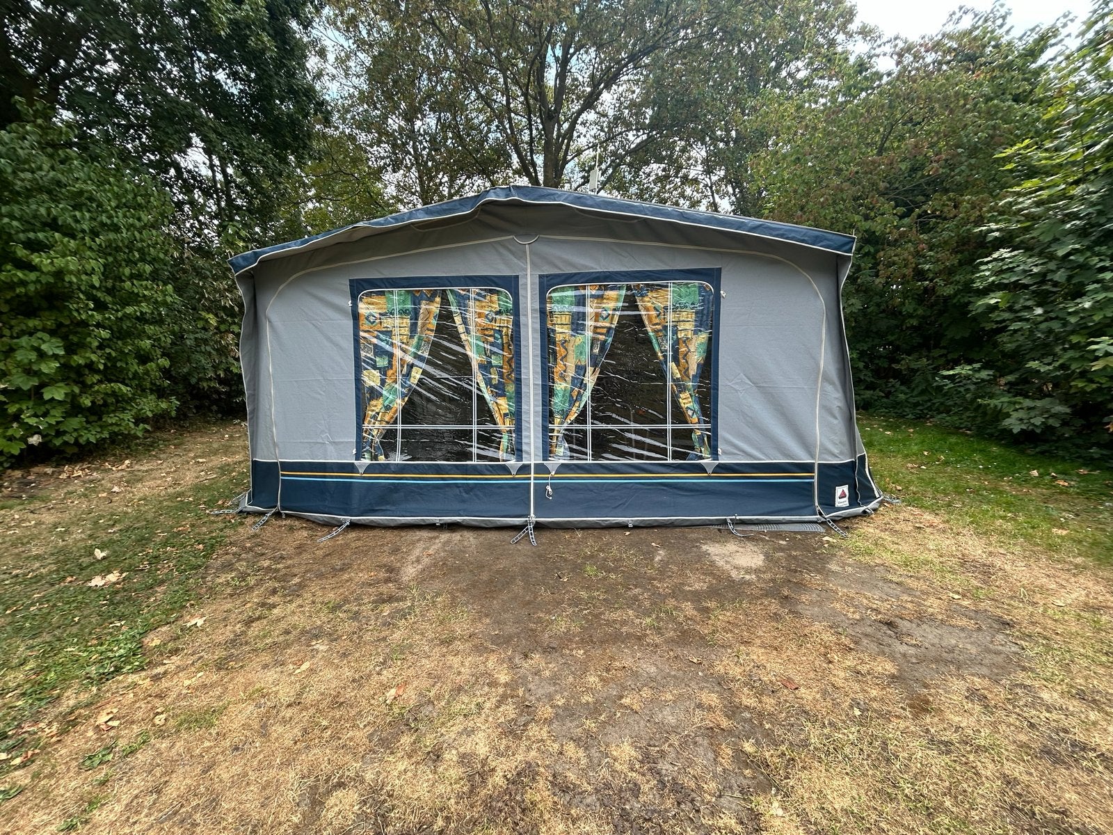 Hobby De Luxe Easy 400 SF, Hobby, Treinzit, 750 - 1000 kg, Particulier