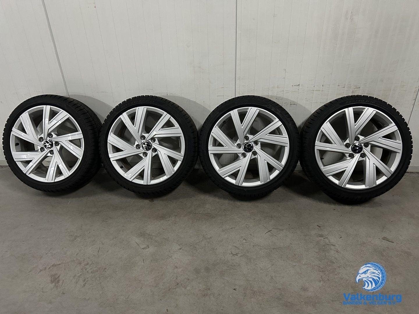 8mm! Originele VW Golf 8 GTI 5H Bergamo 18 inch velgen 5x112, Auto-onderdelen, Banden en Velgen, 18 inch, Gebruikt, -, -