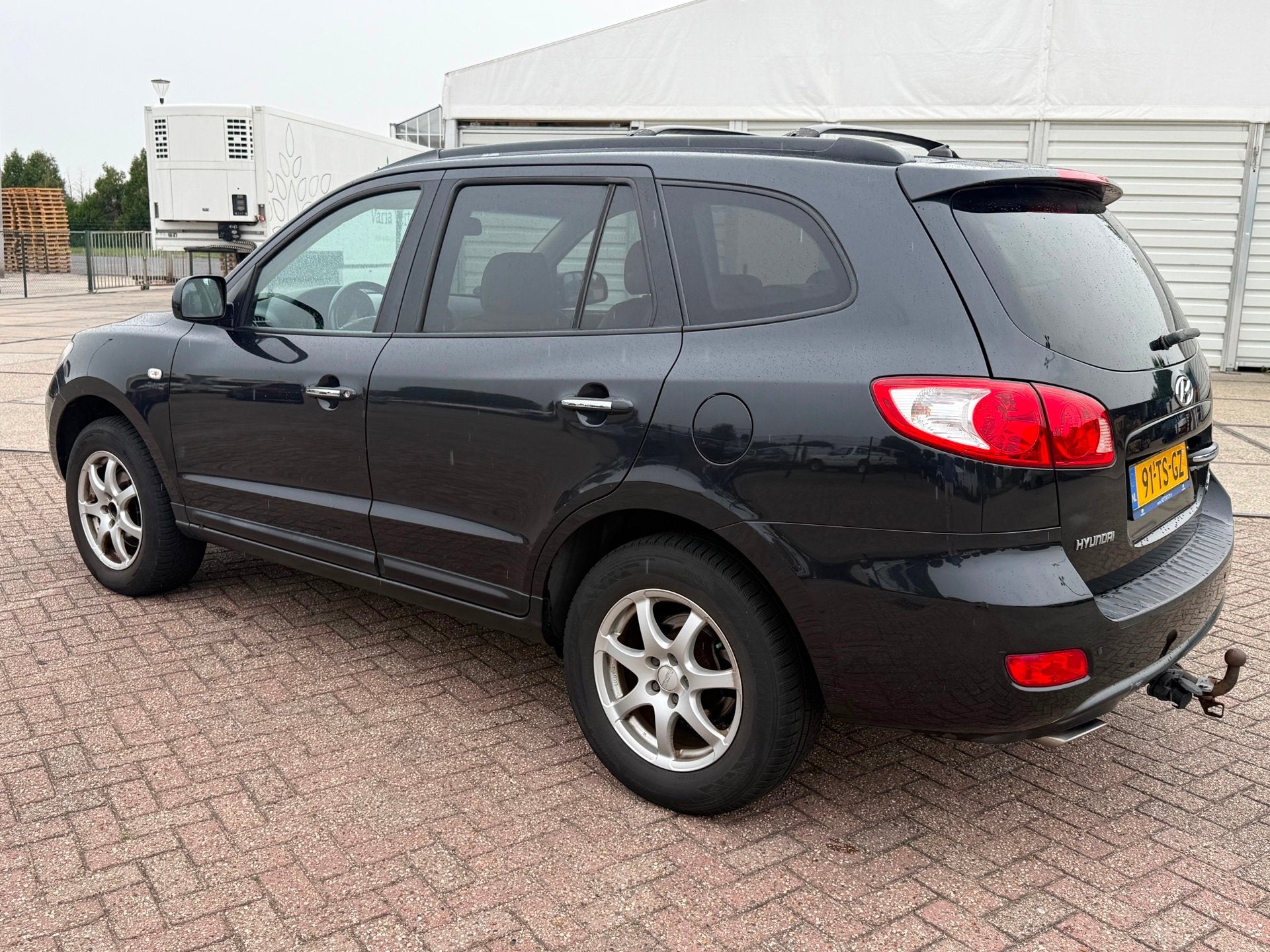 Hyundai Santa Fe 2.7i V6 4WD Style 7p. leder/airco vol optie, Auto's, Hyundai, Santa Fe, Gebruikt, 2000 kg, Zwart