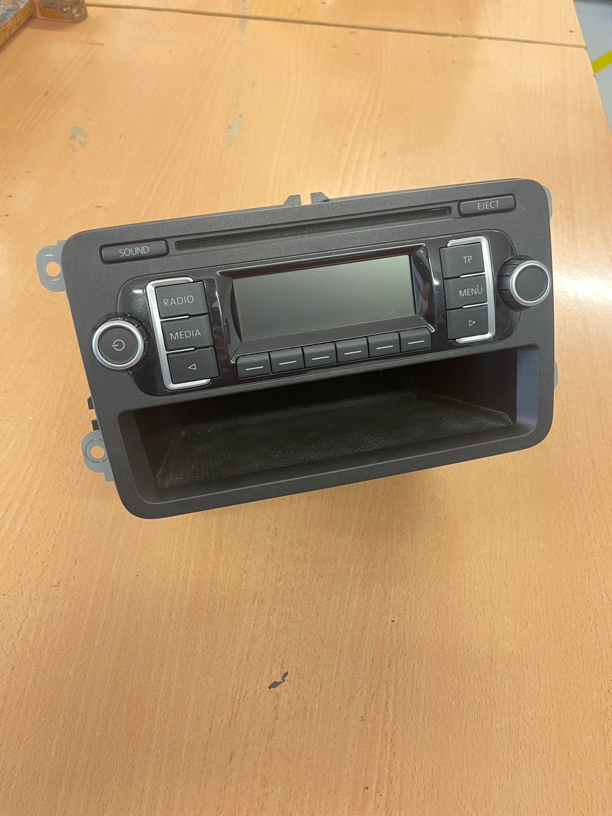 VW Polo autoradio RCD210, Ophalen, Gebruikt