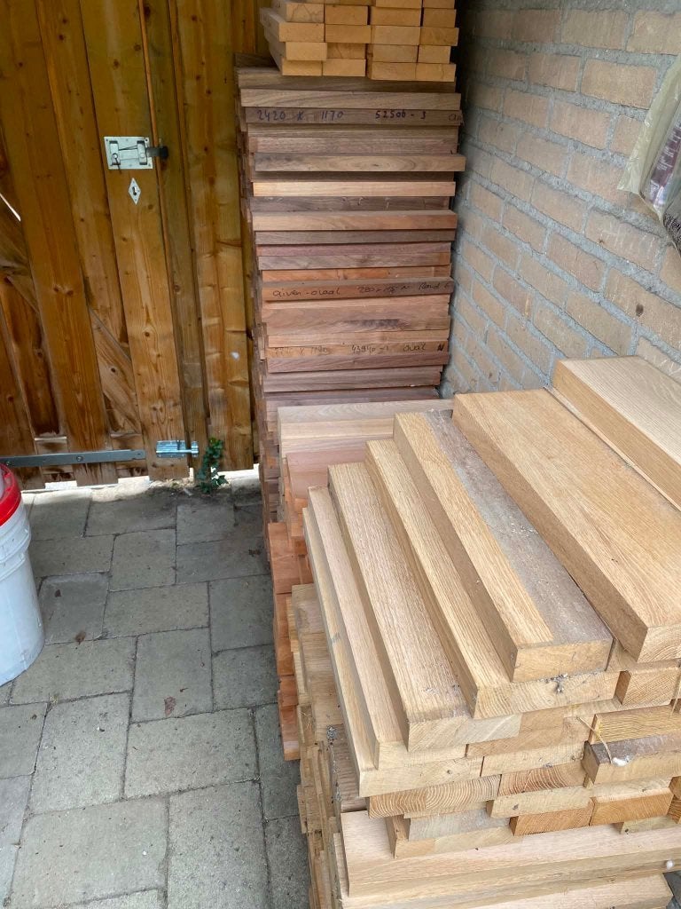 Massief gedroogd kern hout, Doe-het-zelf en Verbouw, Hout en Planken, Ophalen, 25 tot 50 mm, Nieuw, Plank