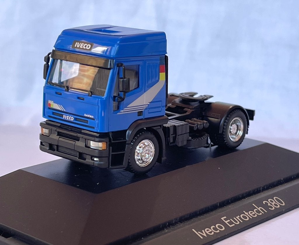 Herpa: Solo's, Ophalen of Verzenden, Zo goed als nieuw, Bus of Vrachtwagen, Herpa