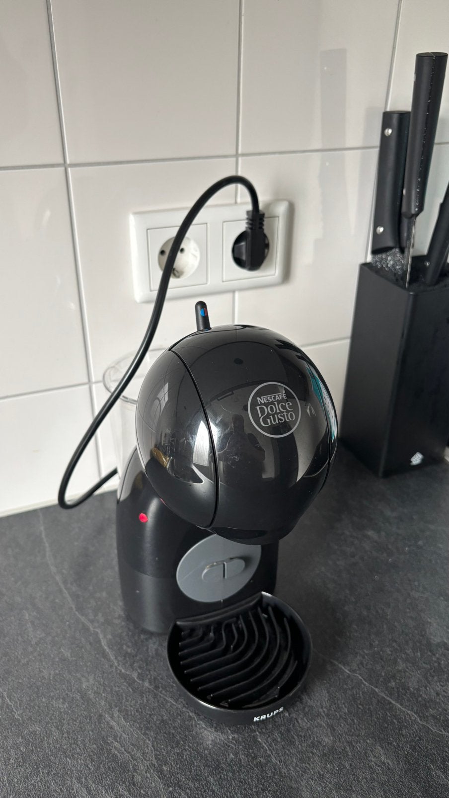 Dolce gusto piccolo XS, Witgoed en Apparatuur, Ophalen, Zo goed als nieuw, Koffiemachine