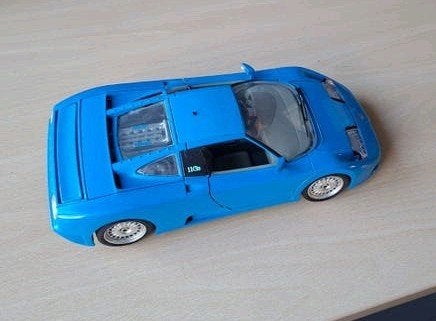Blauwe Bugatti EB 110 modelauto, Ophalen, Gebruikt, Auto, Overige merken