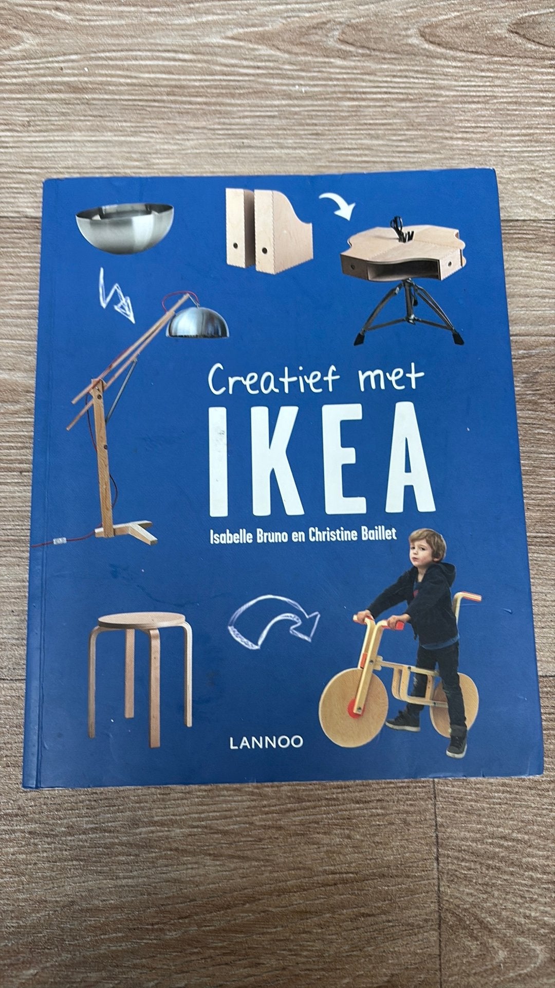 Isabelle Bruno - Creatief met IKEA, Boeken, Isabelle Bruno; Christine Baillet, Ophalen of Verzenden, Zo goed als nieuw, Interieur en Design