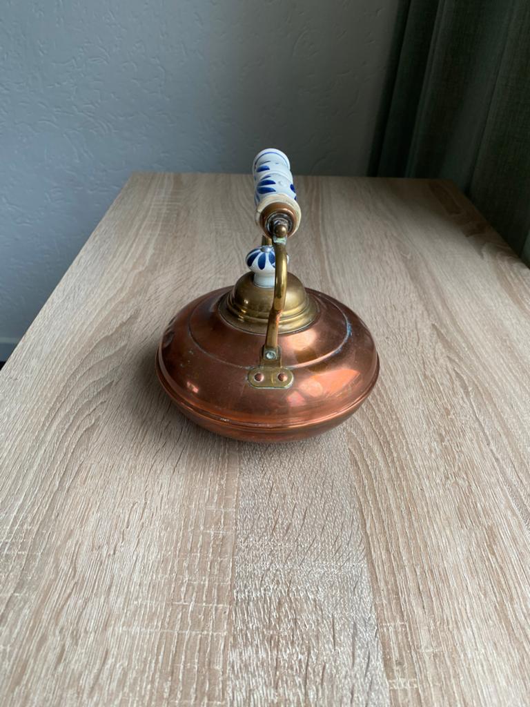 Antieke Koperen Theepot met Delfts Blauw Handvat, Ophalen, Koper