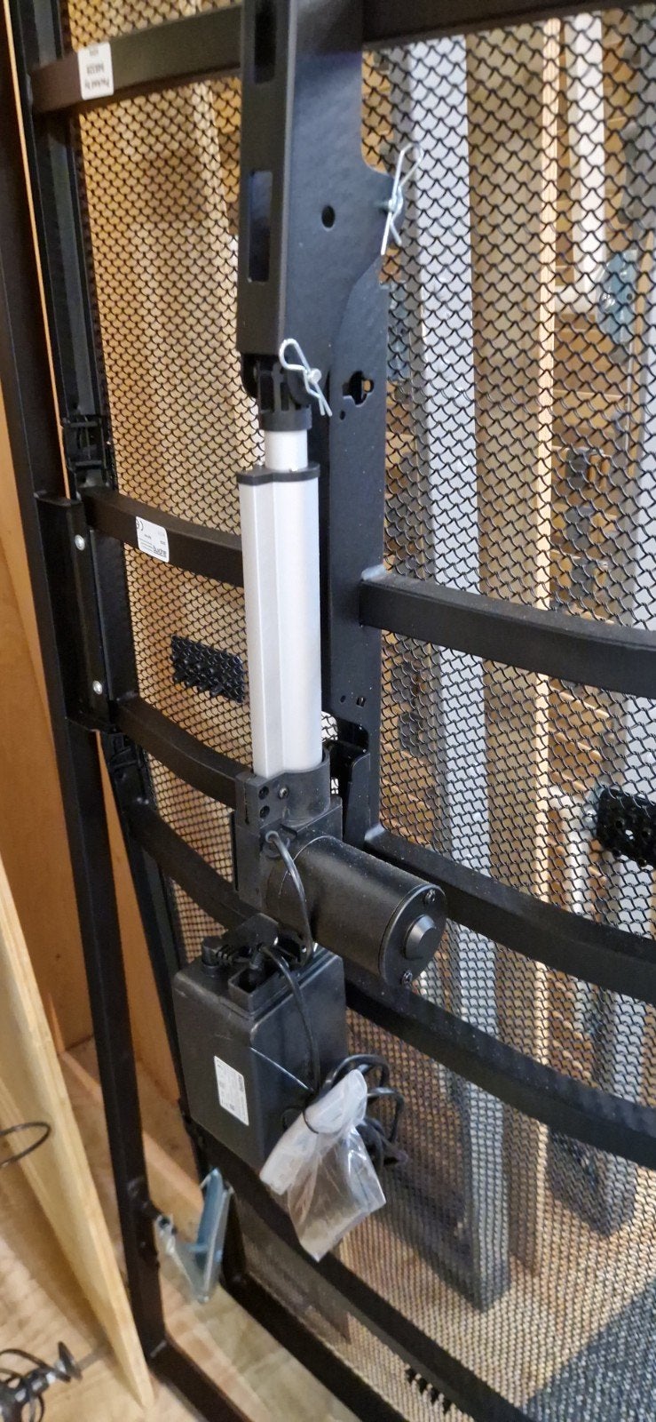 Auping electriesh verstelbaar spiraal bodem 80x200 cm, Ophalen, Verstelbaar, Eenpersoons, Zwart