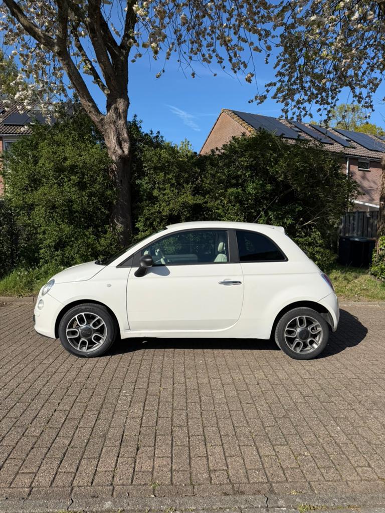 Fiat 500 1.2 C – Wit – Originele km’s – Nieuwe APK carplay, Voorwielaandrijving, Euro 5, Stof, 4 cilinders