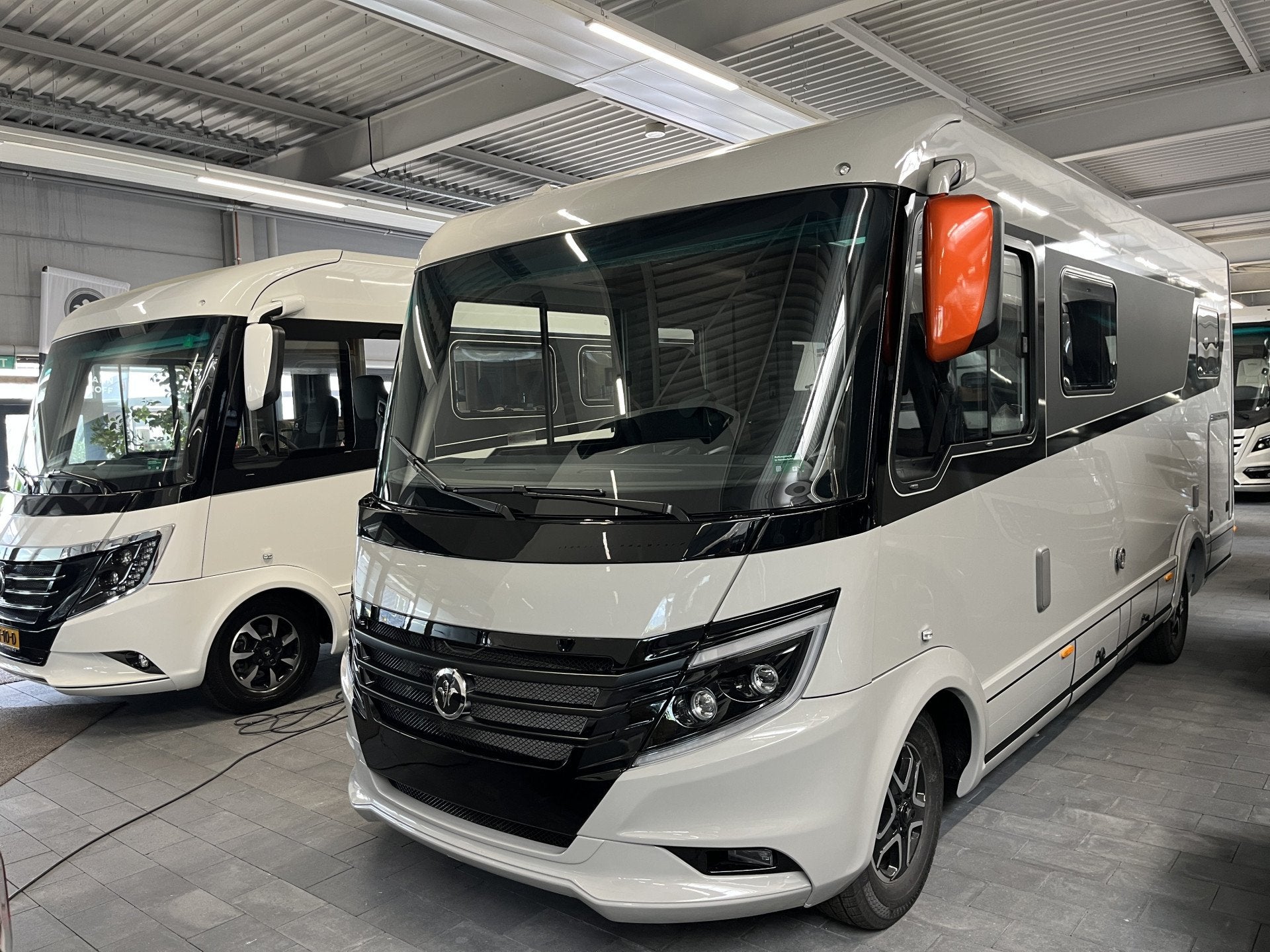 NIESMANN BISCHOFF iSmove 6.9E 180pk NIEUW MODEL Aut ALDE Gee, Caravans en Kamperen, Niesmann+Bischoff, 6 tot 7 meter, Diesel, 6 tot 7 meter