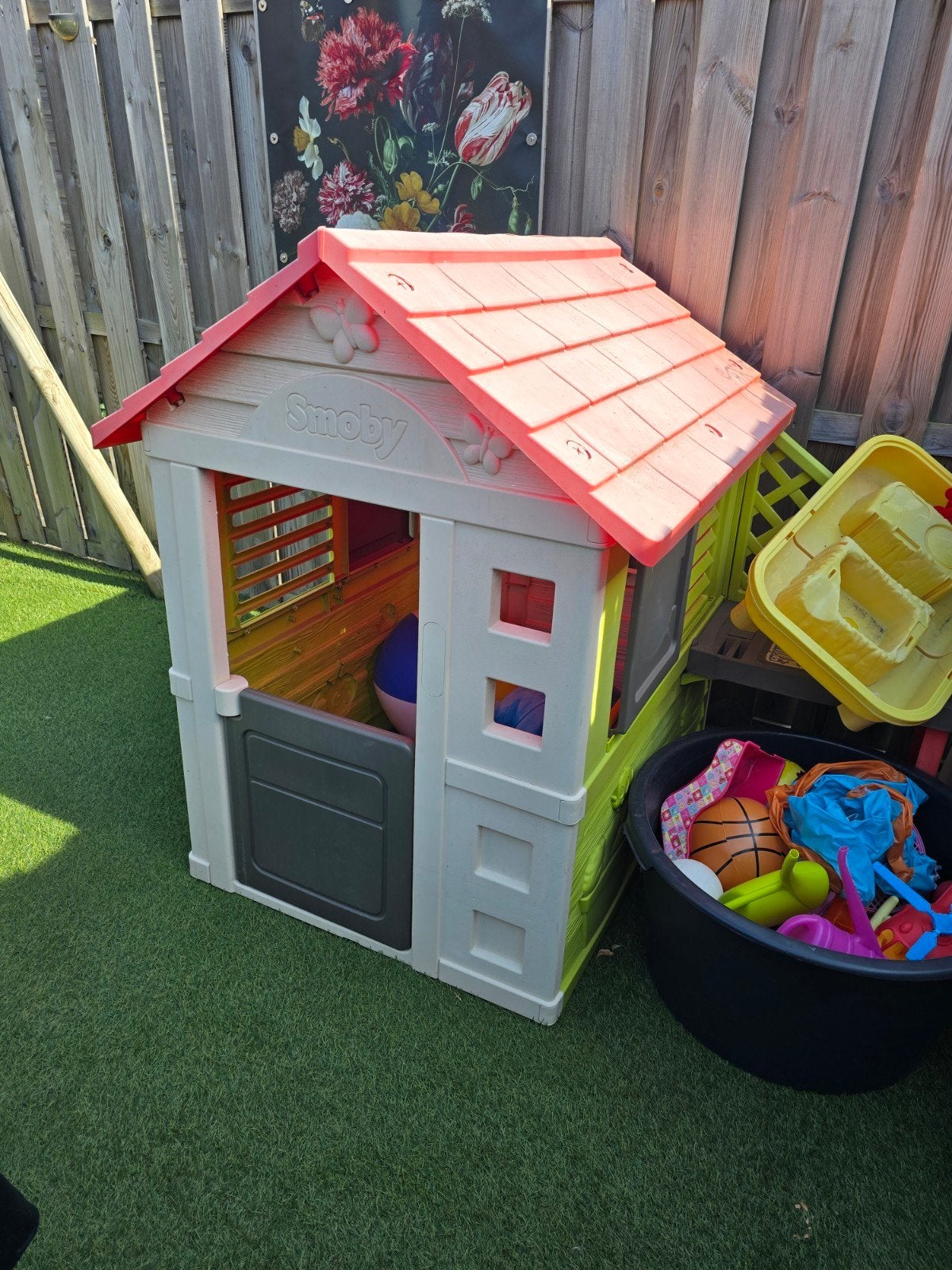 smoby huisje met glijbaan, Kinderen en Baby's, Speelgoed | Buiten | Speeltoestellen, Ophalen, Gebruikt, Glijbaan
