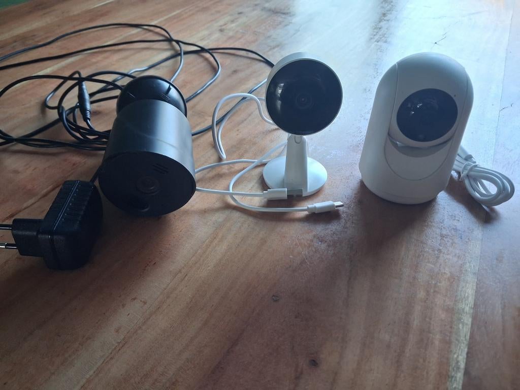 3x beveiliging camera LSC, Ophalen of Verzenden, Zo goed als nieuw, Binnencamera