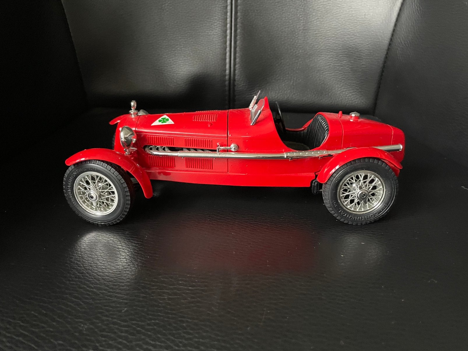 Alpha Romeo 2300 Monza (1934) Bburago, Ophalen of Verzenden, Zo goed als nieuw