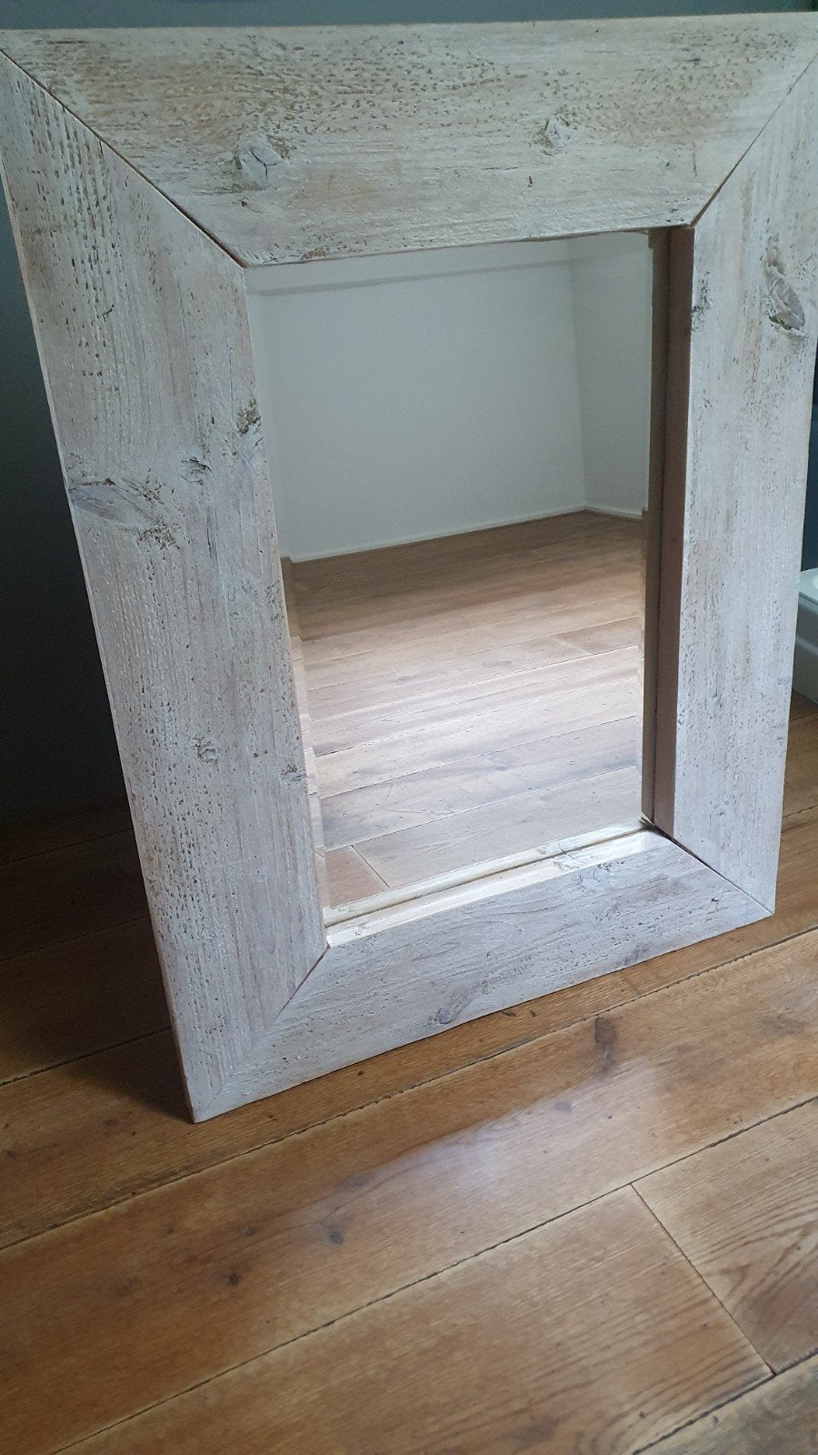 Super mooie hangspiegel met geslepen glas, 87x87 cm., Ophalen of Verzenden, Zo goed als nieuw, Rechthoekig, Minder dan 100 cm