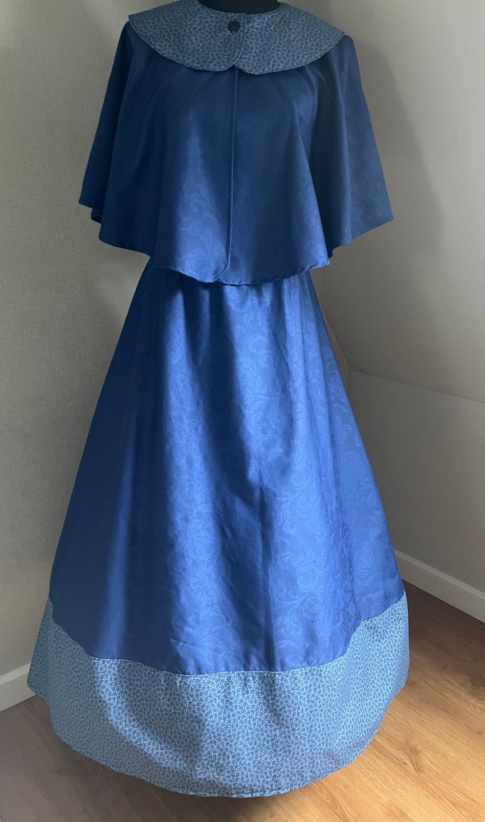 Dickens kostuum Laura Ashley maat L, Ophalen of Verzenden, Nieuw, Pak of Jurk