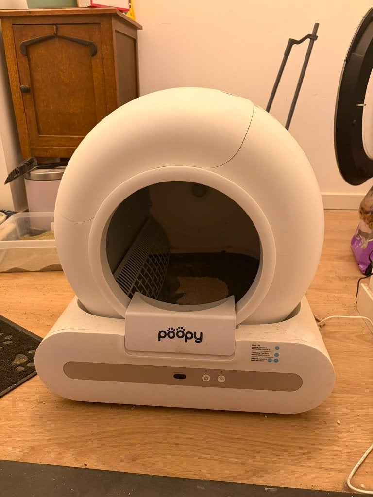 Automatic self cleaning litter box, Ophalen of Verzenden