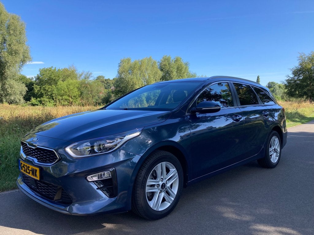 Kia Ceed DynamicPlusLine,44.508 km,Trekhaak,Dealer onderhoud, Voorwielaandrijving, Blauw, Leder en Stof, Origineel Nederlands