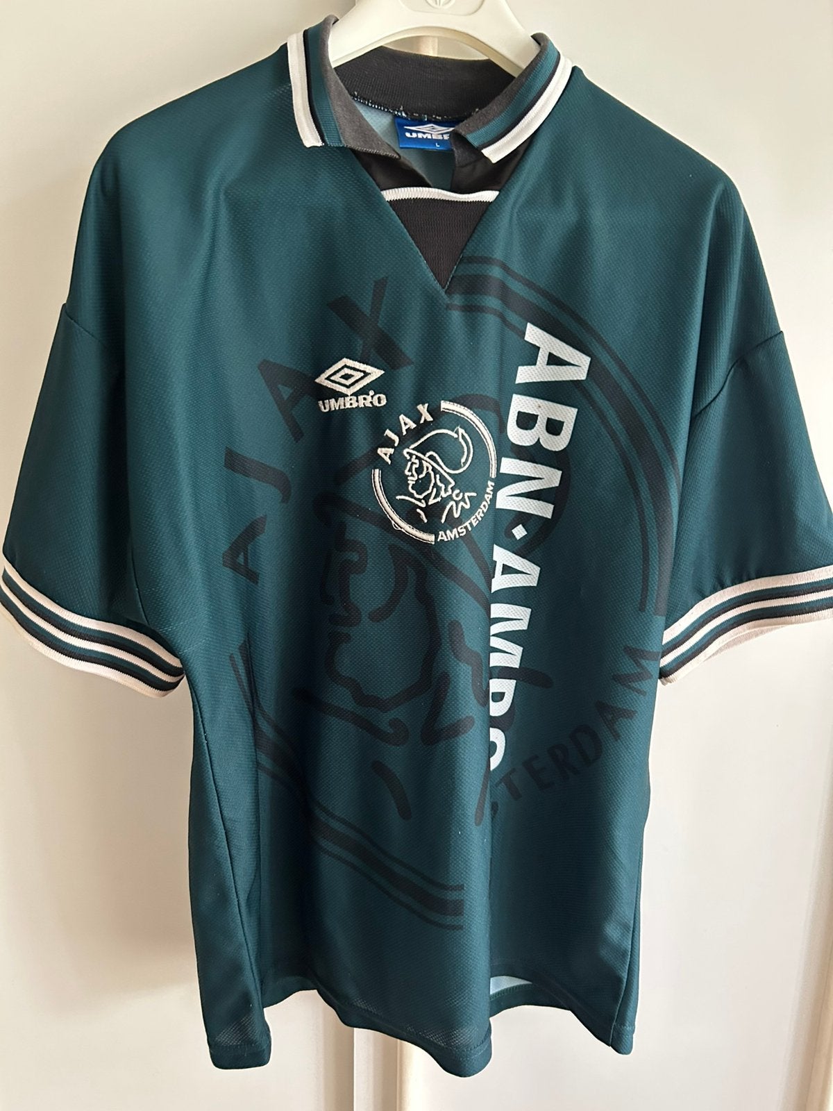 Vintage voetbalshirt voetbal shirt Ajax 1995-1996 large, Sport en Fitness, Voetbal, Gebruikt, Shirt, Maat L, Ophalen of Verzenden