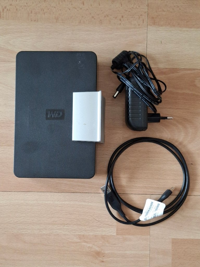 Externe harddisk WD 2TB, HDD, Zo goed als nieuw, 180x115x35mm, Desktop
