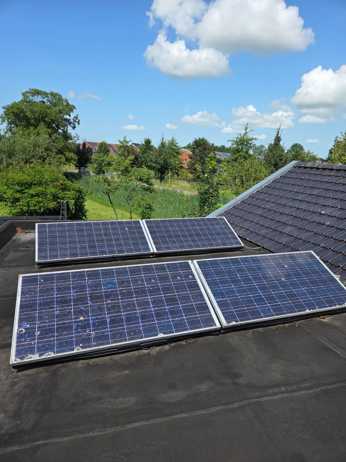 Zonnepanelen set met omvormer - compleet systeem, Ophalen, Gebruikt, Compleet systeem