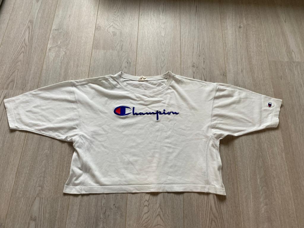 Shirt Champion wijd/kort model. Wit maat XS, Wit, Ophalen of Verzenden, Korte mouw, Maat 34 (XS) of kleiner