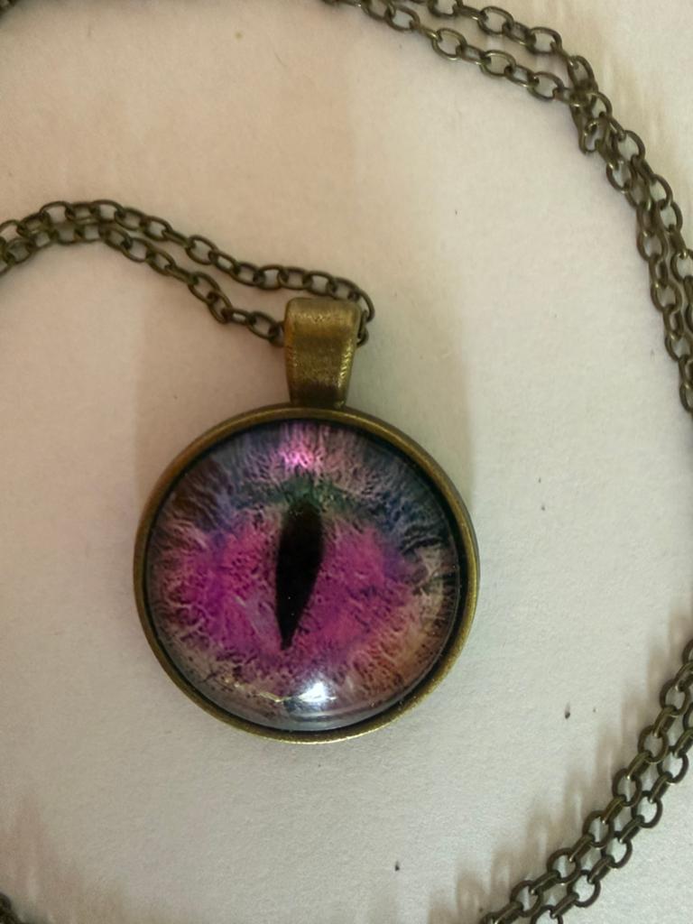Mooie nieuwe ‘kattenoog’-ketting te koop, Ophalen of Verzenden, Zo goed als nieuw, Zilver, Overige materialen