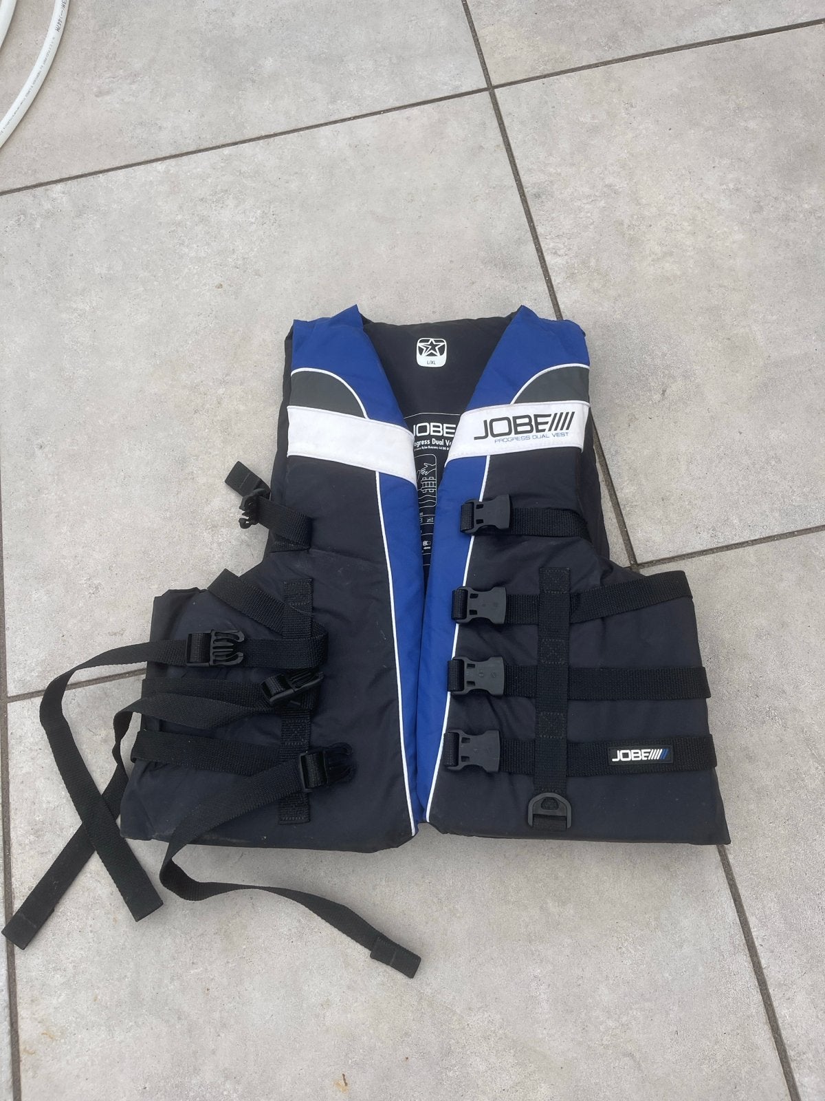 Nieuw Jobe Progress Dual Vest Reddingsvest L/XL, Watersport en Boten, Watersportkleding, Ophalen, Nieuw, Dame of Heer, Reddingsvest of Zwemvest