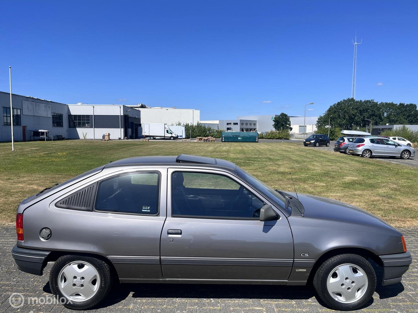Opel Kadett CS 1.6i Automaat / 1989 / APK / Schuif-kanteldak, Auto's, Opel, Gebruikt, Kadett, Bedrijf, 75 pk