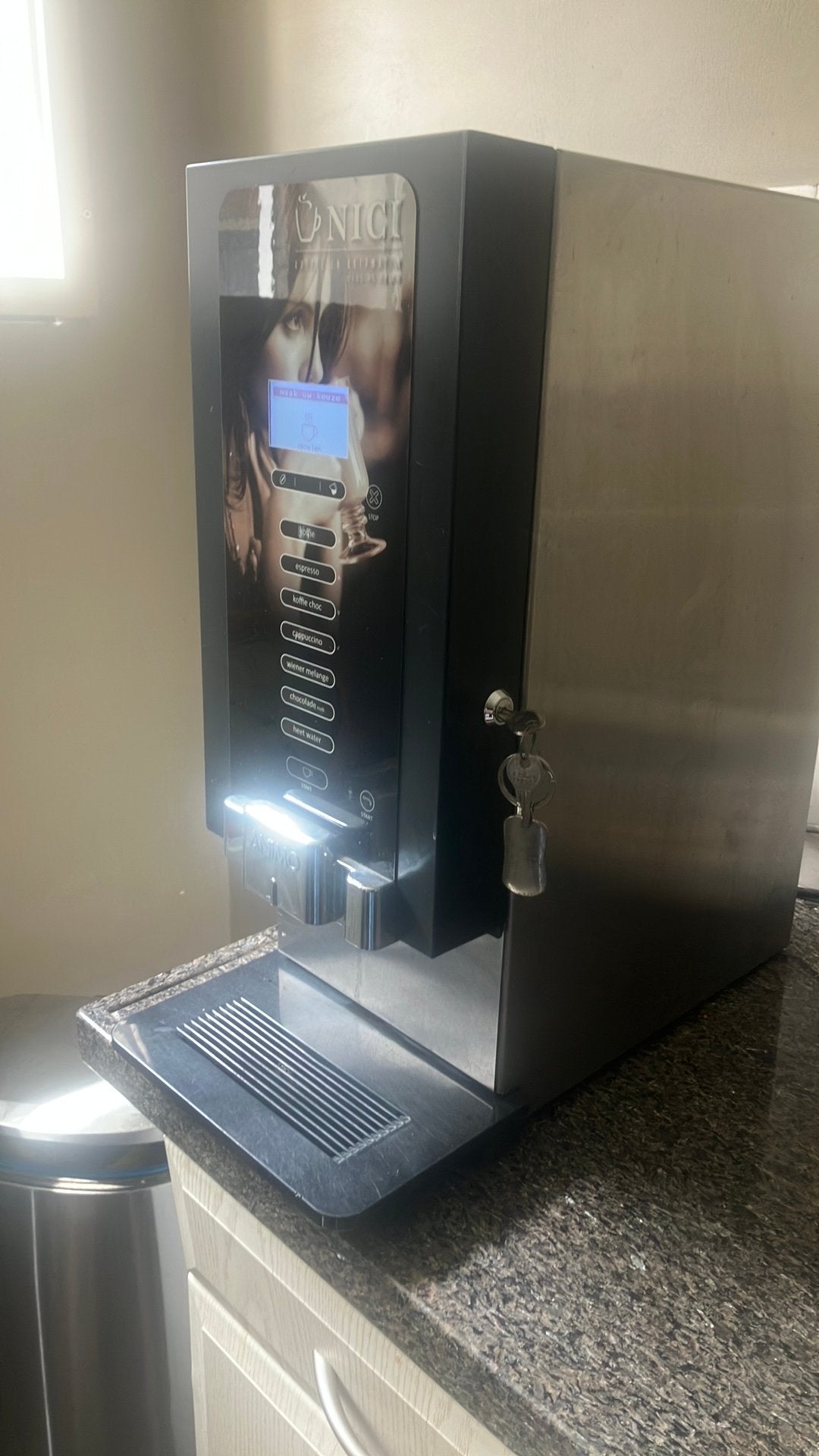 Koffieapparaat Animo, Witgoed en Apparatuur, Koffiezetapparaten, 10 kopjes of meer, Ophalen, Koffiemachine