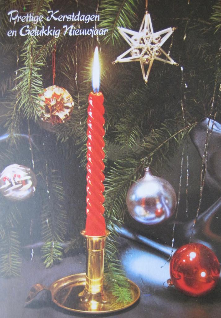 Prettige Kerstdagen - gedraaide rode kaars met ballen -nieuw, Verzenden, 1960 tot 1980, Gelopen, Overige thema's