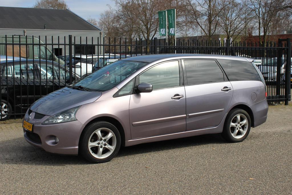 Mitsubishi Grandis 2.4-16V Intense 7-persoons!, Voorwielaandrijving, Stof, Gebruikt, Metallic lak