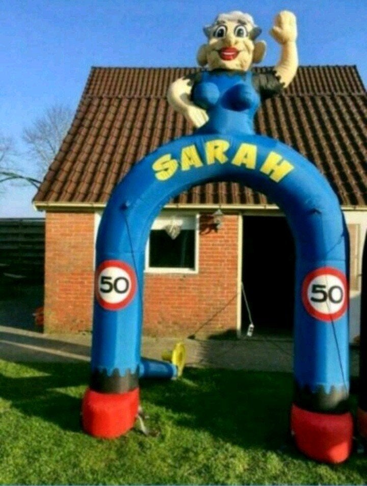 Sarah pop te huur, Ophalen, Abraham of Sarah