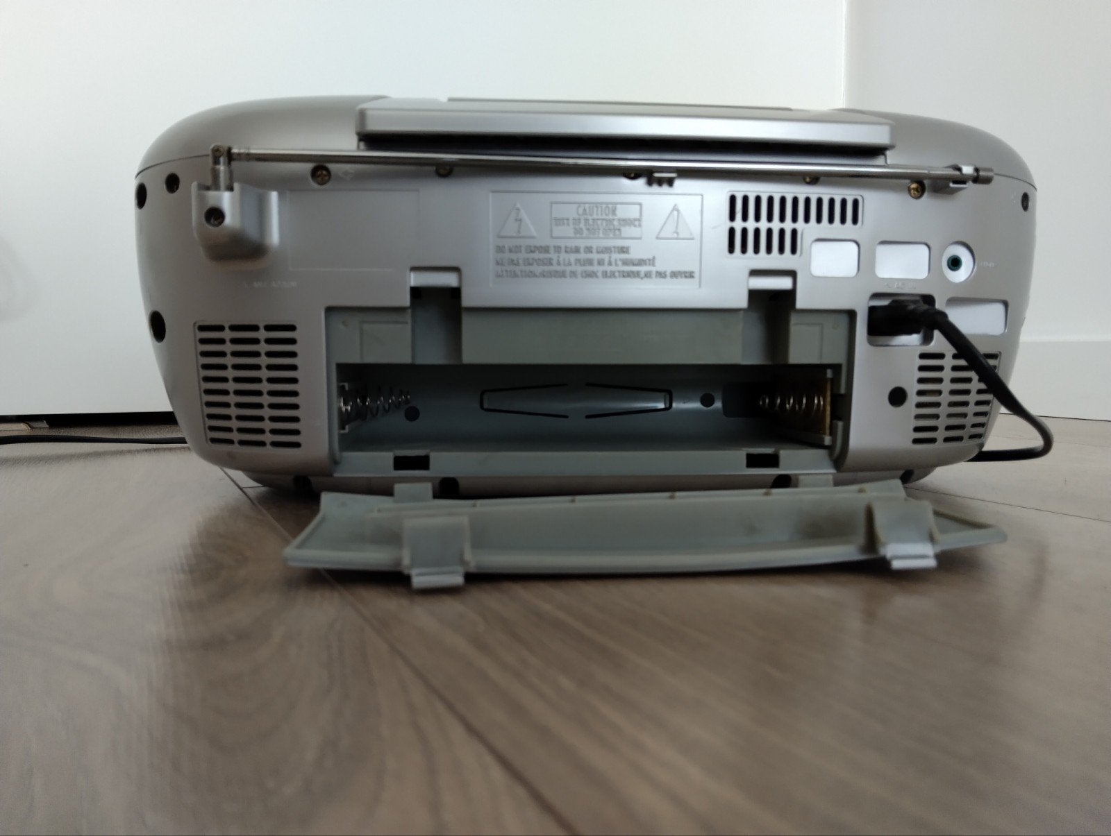Foto 6 van JVC RC-EX36 Draagbare CD/Cassette Speler met Radio