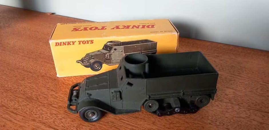Vintage Dinky Toys 822 M3 Half-Track militair voertuig, Verzenden, Gebruikt, Overige typen, Dinky Toys