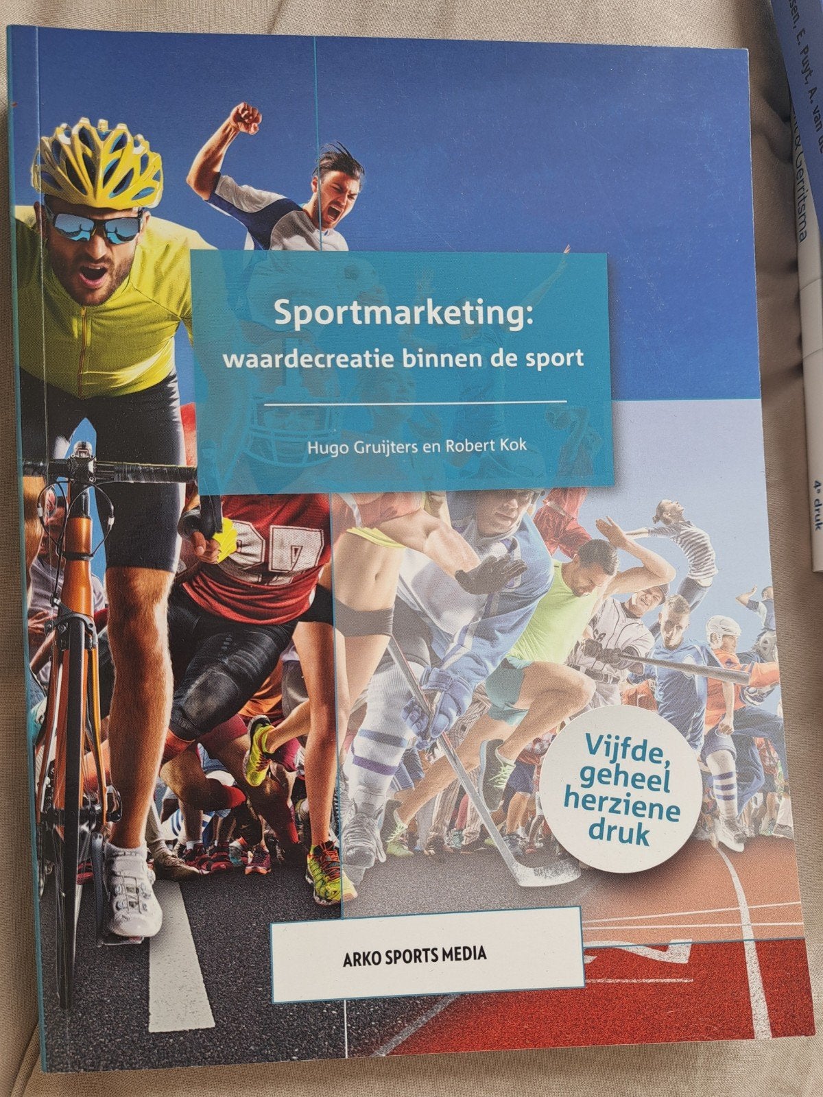 Robert Kok - Sportmarketing: waardecreatie binnen de sport, Ophalen of Verzenden, Zo goed als nieuw, Robert Kok; Hugo Gruijters